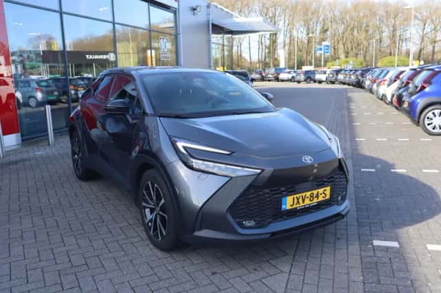 Toyota C hr (2024) thumbnail 16