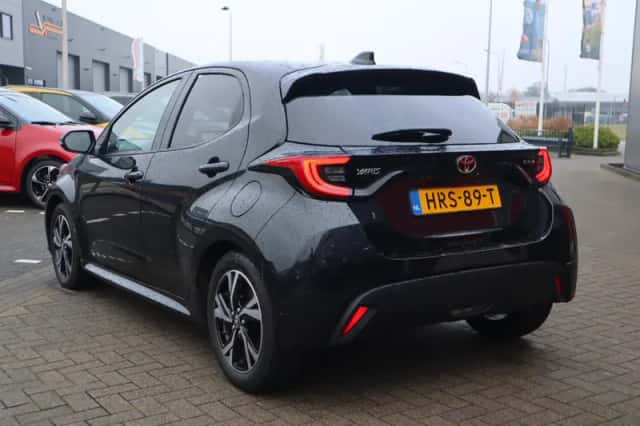 Toyota Yaris (2025) thumbnail 9
