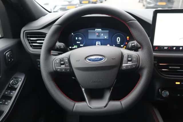 Ford Kuga (2026) thumbnail 31