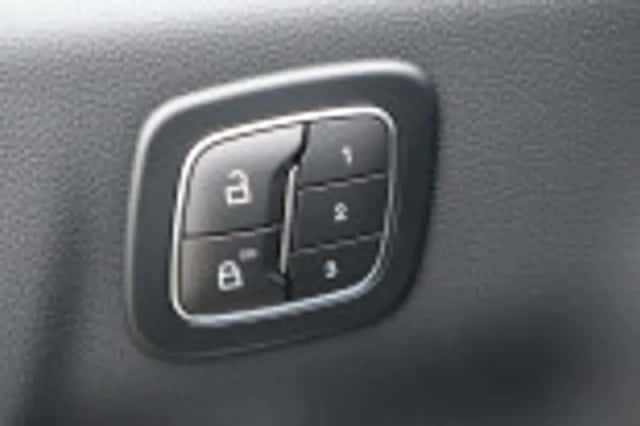 Ford Kuga (2026) thumbnail 79