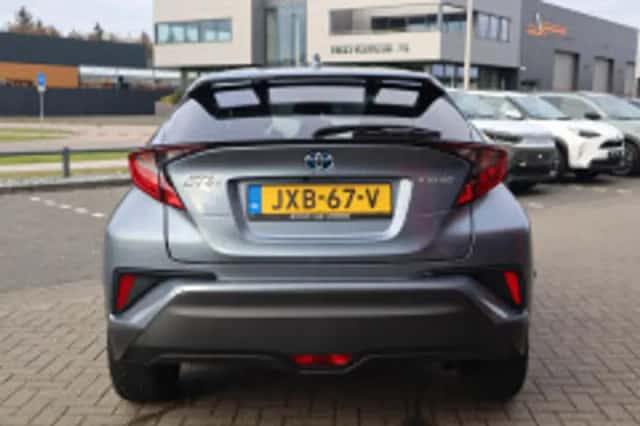 Toyota C hr (2023) thumbnail 4