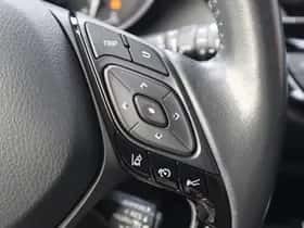 Toyota C hr (2023) thumbnail 32