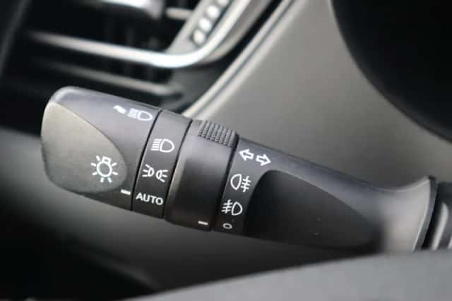 Toyota C hr (2023) thumbnail 34