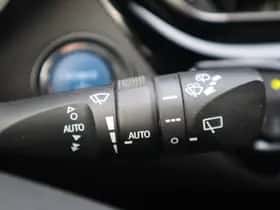 Toyota C hr (2023) thumbnail 35