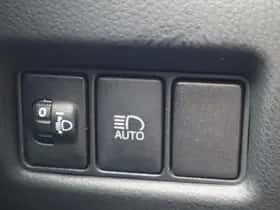 Toyota C hr (2023) thumbnail 37