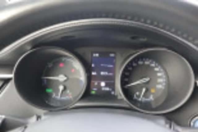 Toyota C hr (2023) thumbnail 68