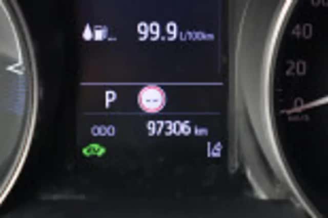 Toyota C hr (2023) thumbnail 69