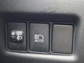 Toyota C hr (2023) thumbnail 76