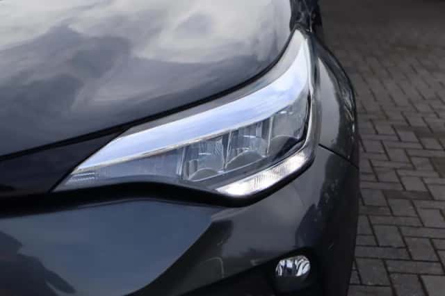 Toyota C hr (2023) thumbnail 15