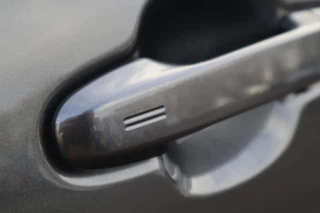 Toyota C hr (2023) thumbnail 19