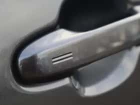 Toyota C hr (2023) thumbnail 19