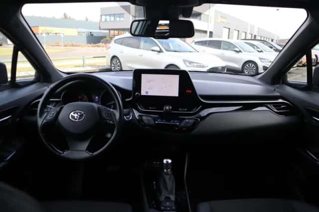 Toyota C hr (2023) thumbnail 25