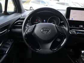 Toyota C hr (2023) thumbnail 26