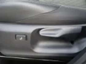 Toyota C hr (2023) thumbnail 59
