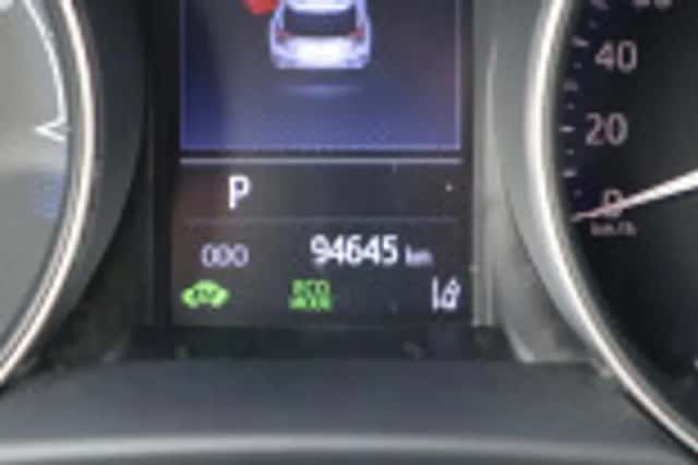 Toyota C hr (2023) thumbnail 63
