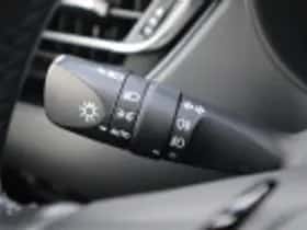 Toyota C hr (2023) thumbnail 66