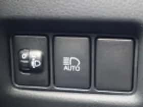 Toyota C hr (2023) thumbnail 69