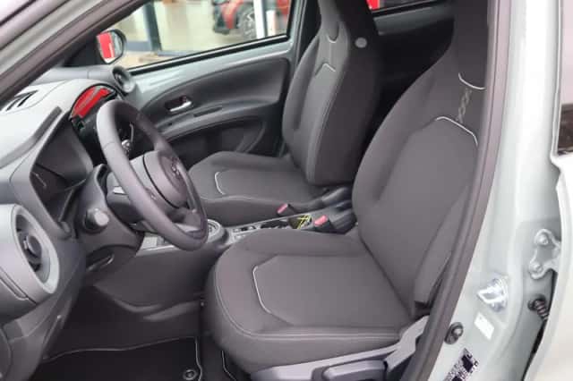 Toyota Aygo X (2026) thumbnail 23