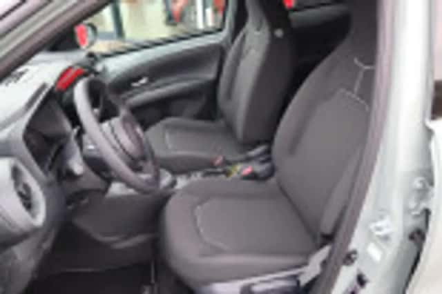 Toyota Aygo X (2026) thumbnail 60