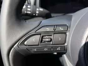 Toyota Yaris Cross (2026) thumbnail 30