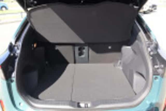 Toyota Yaris Cross (2026) thumbnail 53
