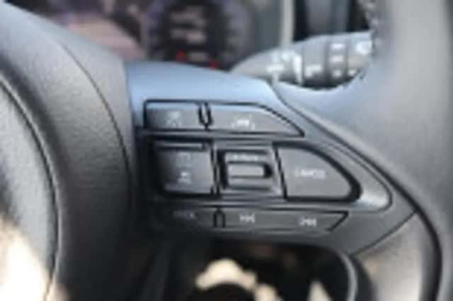 Toyota Yaris Cross (2026) thumbnail 72