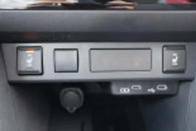 Toyota Yaris Cross (2026) thumbnail 82