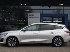 Ford Focus (2024) thumbnail 2