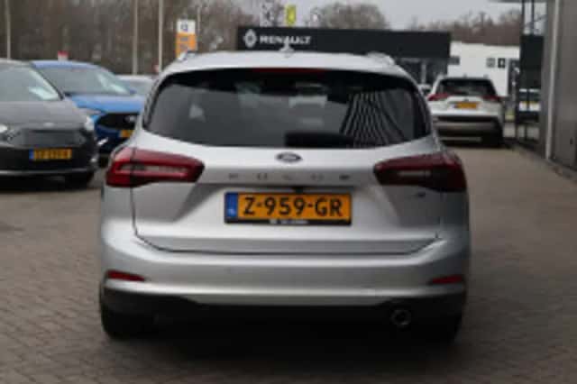 Ford Focus (2024) thumbnail 4