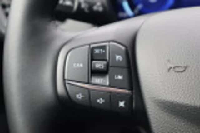 Ford Focus (2024) thumbnail 60