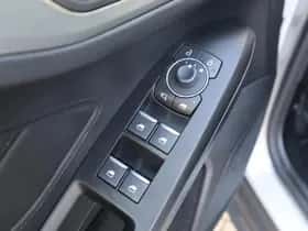 Ford Focus (2024) thumbnail 23