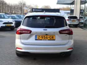 Ford Focus (2024) thumbnail 4
