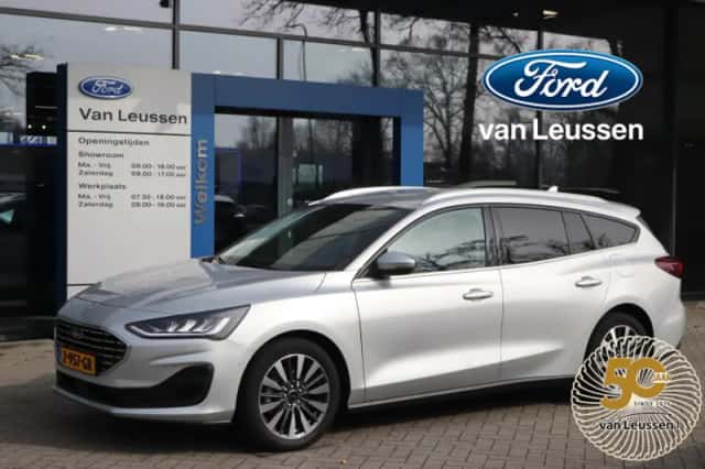 Ford Focus (2024) thumbnail 1