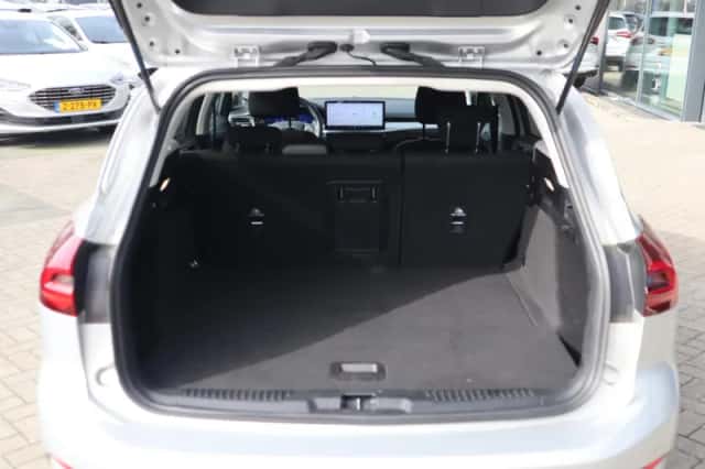 Ford Focus (2024) thumbnail 11