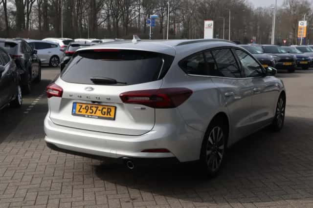 Ford Focus (2024) thumbnail 12