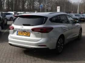 Ford Focus (2024) thumbnail 6
