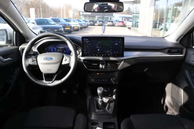 Ford Focus (2024) thumbnail 24
