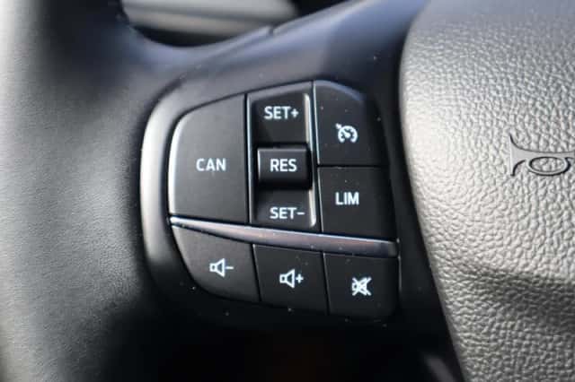 Ford Focus (2024) thumbnail 28