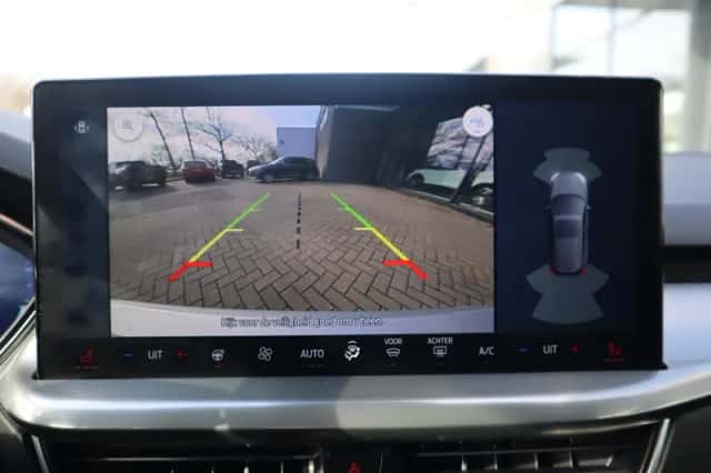 Ford Focus (2024) thumbnail 34