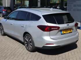 Ford Focus (2024) thumbnail 3