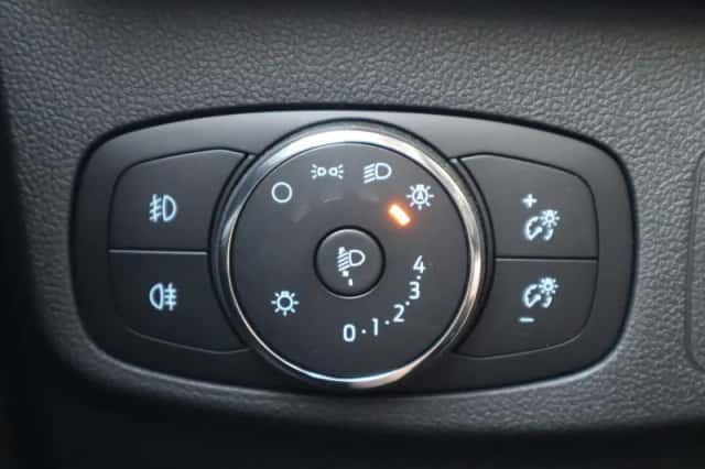 Ford Focus (2024) thumbnail 35