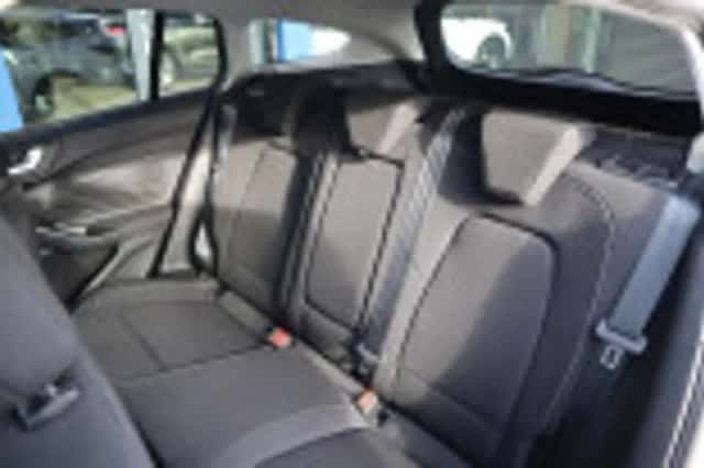 Ford Focus (2024) thumbnail 60