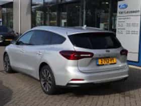 Ford Focus (2024) thumbnail 3