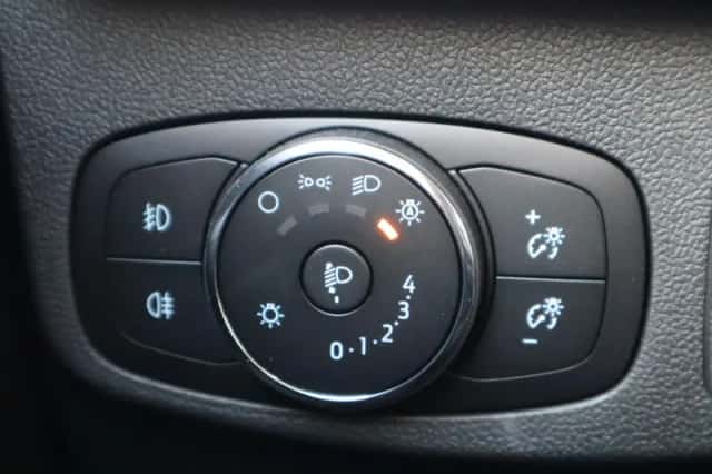 Ford Focus (2024) thumbnail 32
