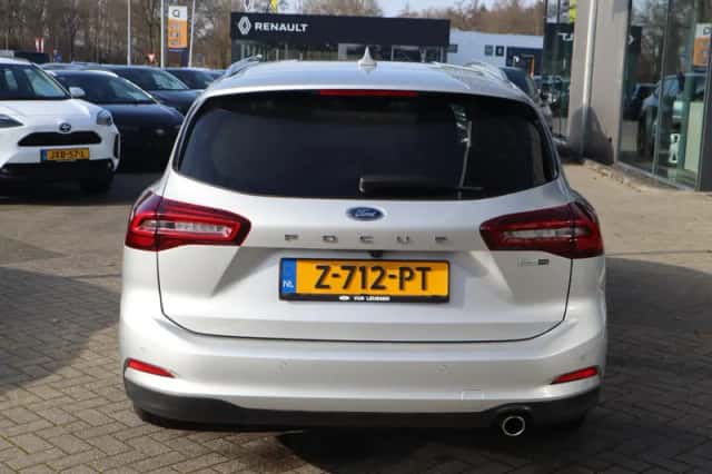 Ford Focus (2024) thumbnail 10