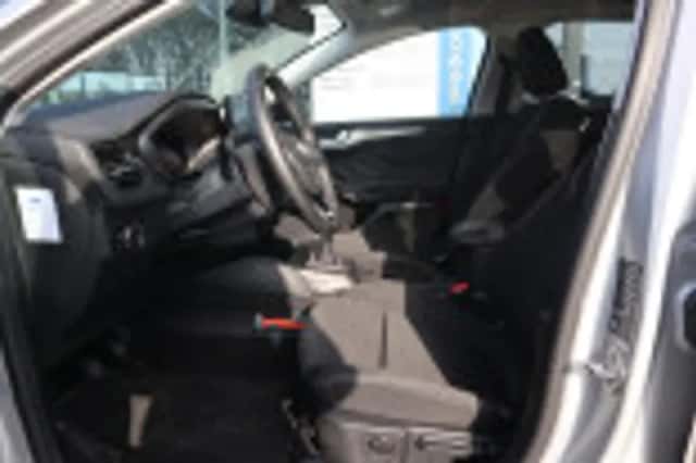 Ford Focus (2024) thumbnail 51