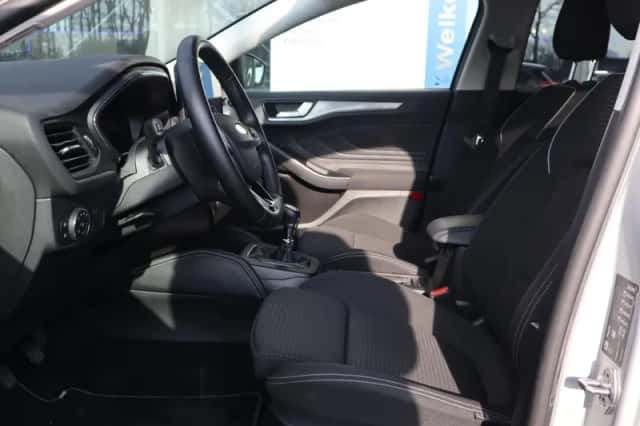 Ford Focus (2024) thumbnail 20