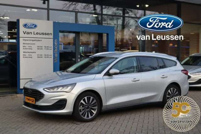 Ford Focus (2024) thumbnail 1