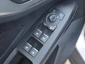 Ford Focus (2024) thumbnail 23