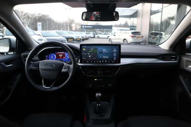 Ford Focus (2024) thumbnail 24